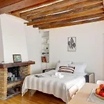 Bnbnova - 1Br Eiffel Tower & Rue Cler